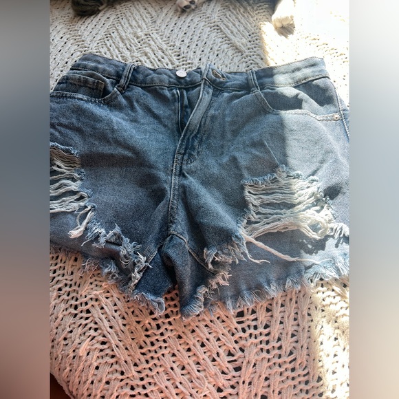 vintage high waisted shorts. size 9/29 - Picture 1 of 2